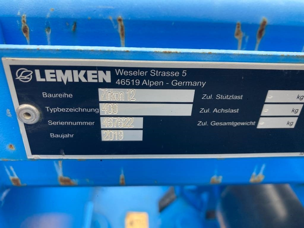 Lemken Zirkon 12/400 - Talajmaró: 3 kép. Lemken Zirkon 12/400 - Talajmaró: 3 kép.