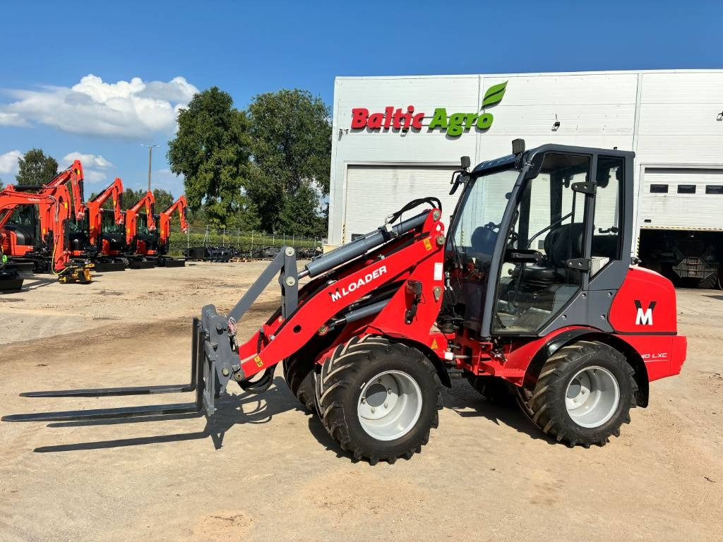 VM Loader 1040LXC - Derékcsuklós rakodó: 1 kép. VM Loader 1040LXC - Derékcsuklós rakodó: 1 kép.