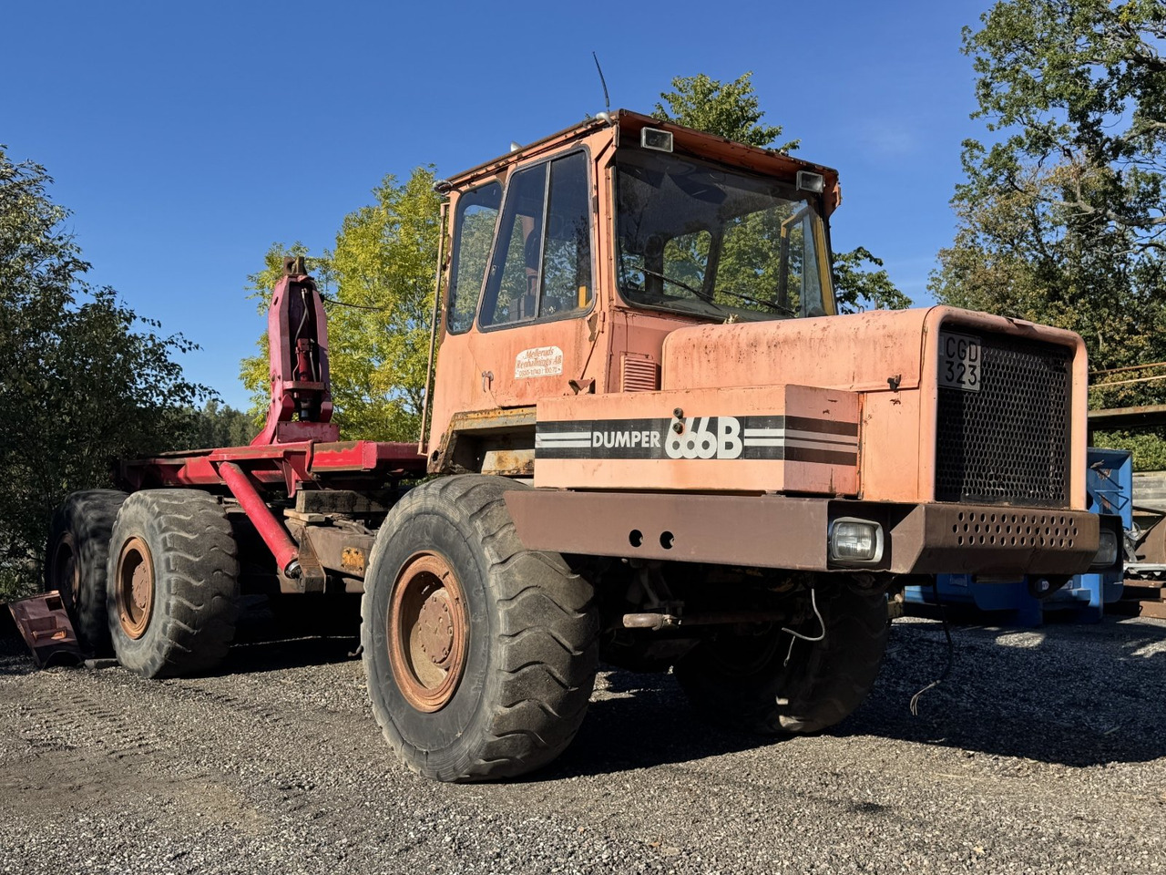 Dumper Engström o Nilsson 666B -1979 | CAT V8 | Renoveringsobjekt - Csuklós dömper: 1 kép. Dumper Engström o Nilsson 666B -1979 | CAT V8 | Renoveringsobjekt - Csuklós dömper: 1 kép.
