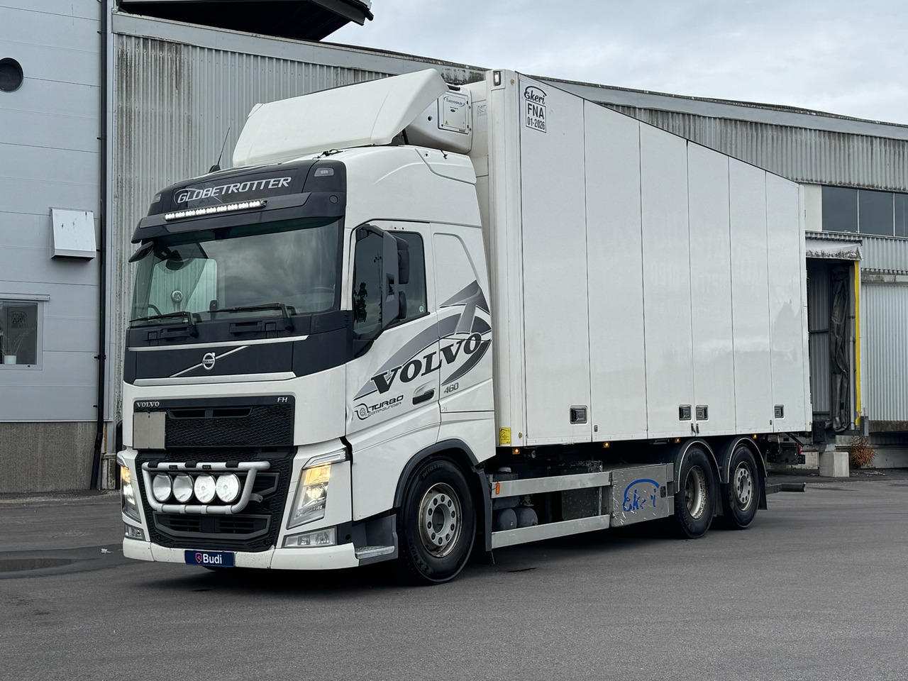 Kylbil Volvo FH 460 6x2 TR -2019 | Carrier | Full-luft - Hűtős teherautó: 1 kép. Kylbil Volvo FH 460 6x2 TR -2019 | Carrier | Full-luft - Hűtős teherautó: 1 kép.