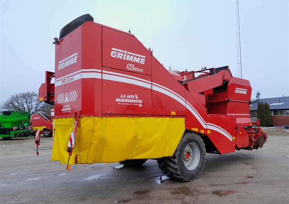 Grimme SE 150-60 NB - Burgonyakombájn: 5 kép. Grimme SE 150-60 NB - Burgonyakombájn: 5 kép.
