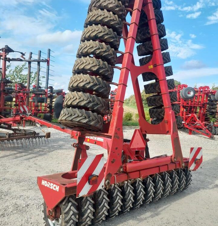 Horsch Terrano 8 FG + Optipack 8 AS - Borona: 5 kép. Horsch Terrano 8 FG + Optipack 8 AS - Borona: 5 kép.