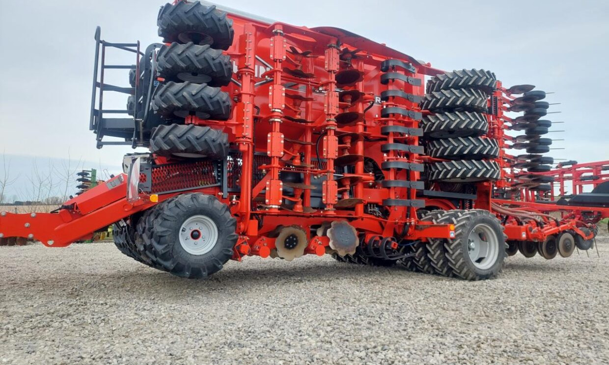 Kuhn Espro 6000 RC "Mix" Vistaflow - Szemenkénti vetőgép: 1 kép. Kuhn Espro 6000 RC "Mix" Vistaflow - Szemenkénti vetőgép: 1 kép.
