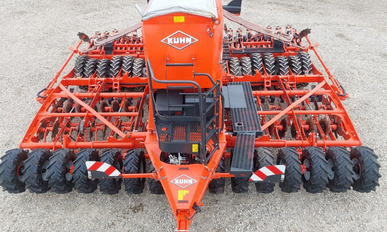 Kuhn Espro 6000 RC "Mix" Vistaflow - Szemenkénti vetőgép: 4 kép. Kuhn Espro 6000 RC "Mix" Vistaflow - Szemenkénti vetőgép: 4 kép.