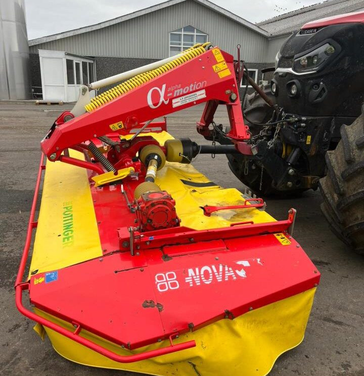 Pöttinger Novacat 8600 +Alpha Motion 306 - Fűkasza: 2 kép. Pöttinger Novacat 8600 +Alpha Motion 306 - Fűkasza: 2 kép.