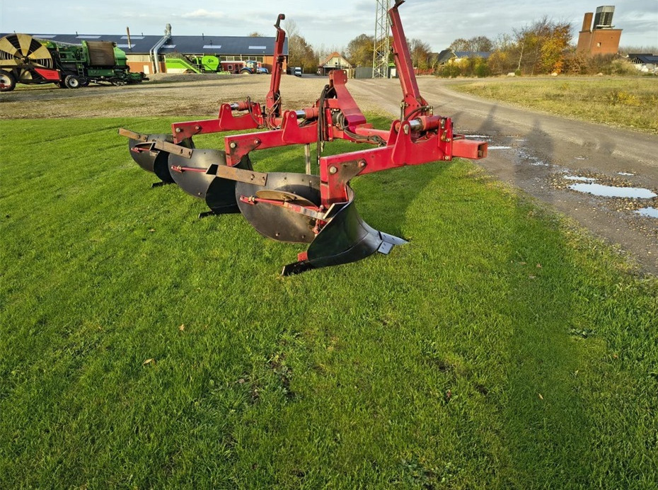 ScanStone 3 Furet - Talajművelő gep: 2 kép. ScanStone 3 Furet - Talajművelő gep: 2 kép.