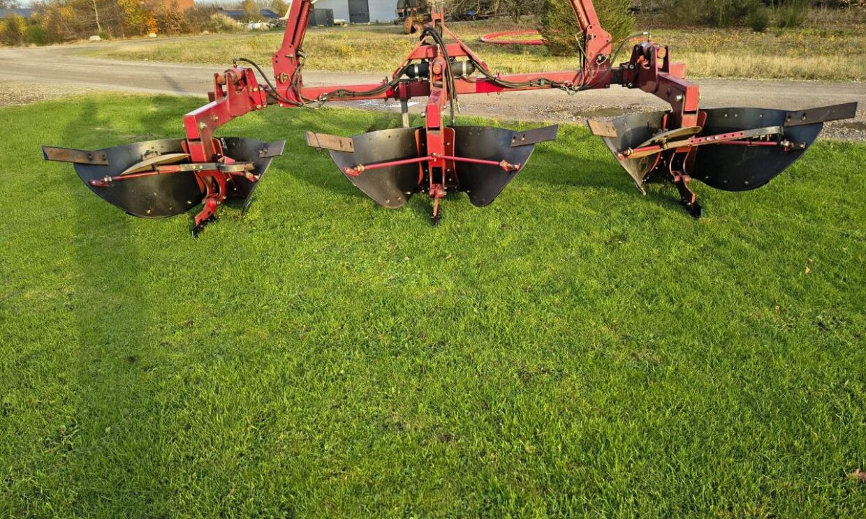 ScanStone 3 Furet - Talajművelő gep: 3 kép. ScanStone 3 Furet - Talajművelő gep: 3 kép.