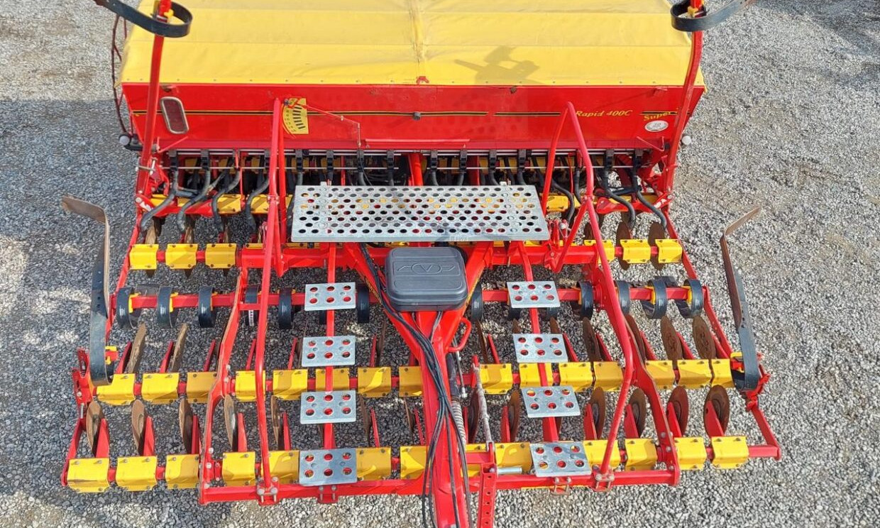 Väderstad Rapid 400C Super XL m Biodrill - Szemenkénti vetőgép: 1 kép. Väderstad Rapid 400C Super XL m Biodrill - Szemenkénti vetőgép: 1 kép.