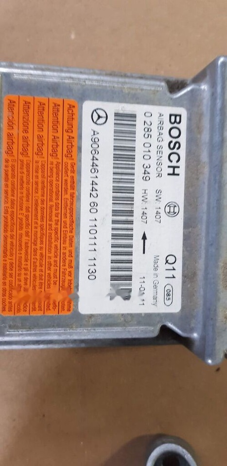 Delphi CRD2 .35 OM 651-SOLENOID Mercedes-Benz SPRIDER - ECU - Teherautó: 4 kép. Delphi CRD2 .35 OM 651-SOLENOID Mercedes-Benz SPRIDER - ECU - Teherautó: 4 kép.