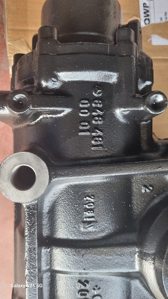 MERCEDES POWER STEERING LS8 - Kormánykerék: 4 kép. MERCEDES POWER STEERING LS8 - Kormánykerék: 4 kép.