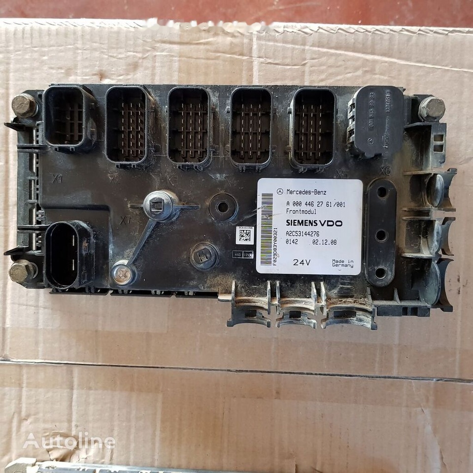 Mercedes-Benz A 000 446 2761 Mercedes-Benz ACTROS - ECU - Teherautó: 1 kép. Mercedes-Benz A 000 446 2761 Mercedes-Benz ACTROS - ECU - Teherautó: 1 kép.