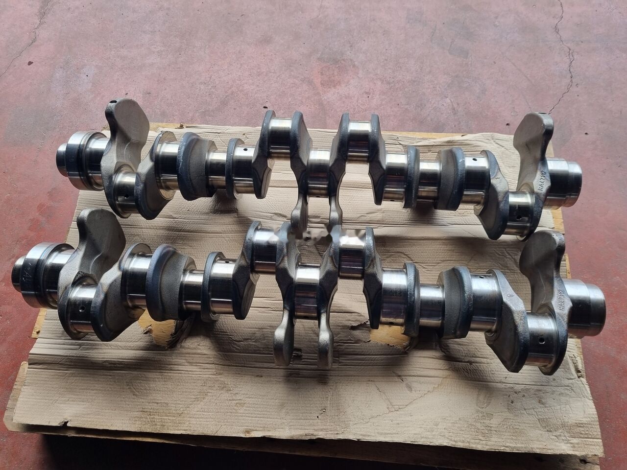 Mercedes-Benz ACTROS MP4 EURO6 Mercedes-Benz ACTROS MP4 EURO 6 - Főtengely - Teherautó: 4 kép. Mercedes-Benz ACTROS MP4 EURO6 Mercedes-Benz ACTROS MP4 EURO 6 - Főtengely - Teherautó: 4 kép.