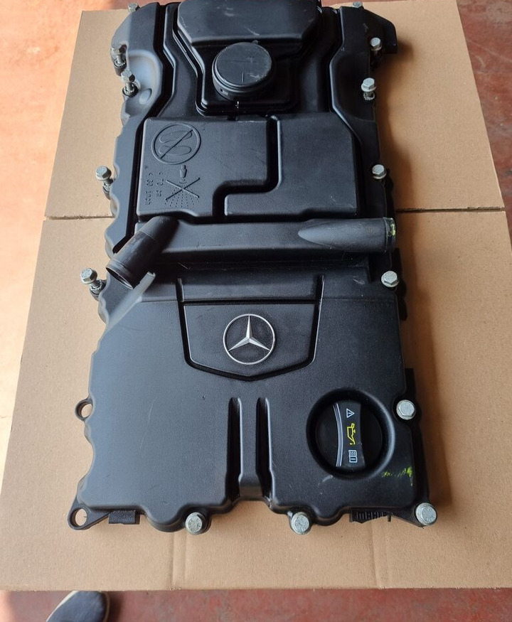 Mercedes-Benz ATEGO EURO 6 A 9340100330 Mercedes-Benz ATEGO - Motor és alkatrészek - Teherautó: 2 kép. Mercedes-Benz ATEGO EURO 6 A 9340100330 Mercedes-Benz ATEGO - Motor és alkatrészek - Teherautó: 2 kép.