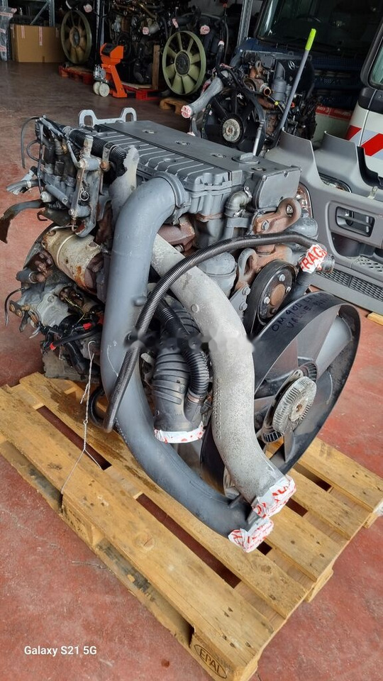 Mercedes-Benz MOTOR MERCEDES ATEGO EURO 4-5 180 HP OM Mercedes-Benz ATEGO - Motor - Teherautó: 1 kép. Mercedes-Benz MOTOR MERCEDES ATEGO EURO 4-5 180 HP OM Mercedes-Benz ATEGO - Motor - Teherautó: 1 kép.