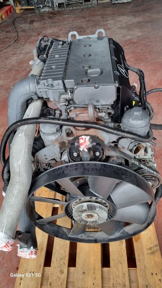 Mercedes-Benz MOTOR MERCEDES ATEGO EURO 4-5 180 HP OM Mercedes-Benz ATEGO - Motor - Teherautó: 2 kép. Mercedes-Benz MOTOR MERCEDES ATEGO EURO 4-5 180 HP OM Mercedes-Benz ATEGO - Motor - Teherautó: 2 kép.
