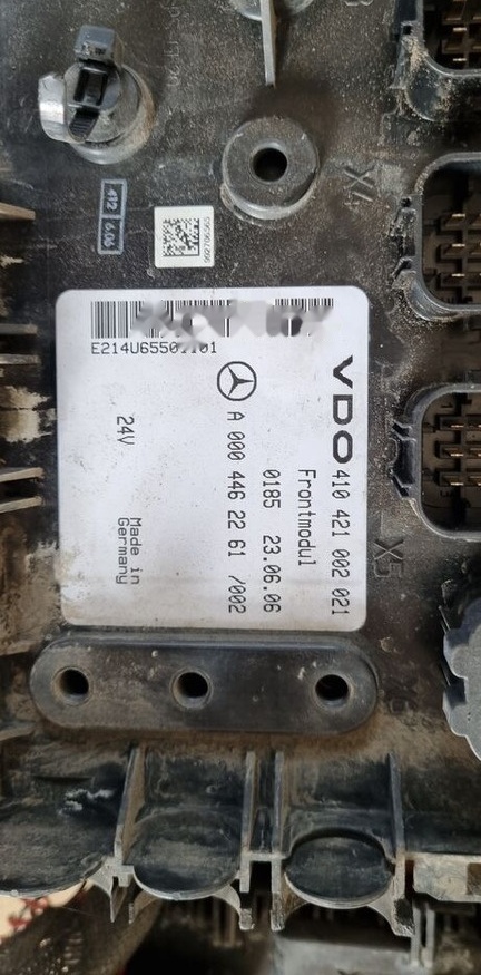Mercedes-Benz VDO   Mercedes-Benz ACTROS MB2 - ECU - Teherautó: 3 kép. Mercedes-Benz VDO   Mercedes-Benz ACTROS MB2 - ECU - Teherautó: 3 kép.