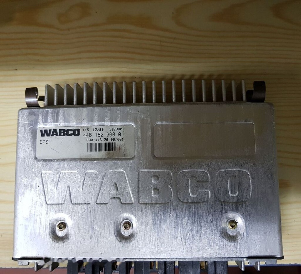 WABCO EPS, EPB A 000 446 7609 Mercedes-Benz truck - ECU - Teherautó: 5 kép. WABCO EPS, EPB A 000 446 7609 Mercedes-Benz truck - ECU - Teherautó: 5 kép.