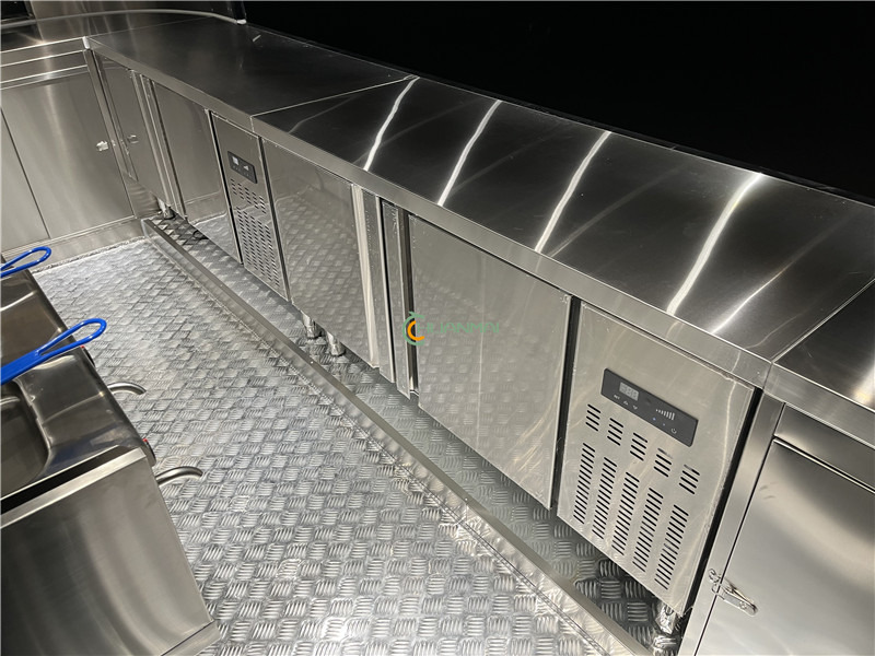 Új Büfékocsi Burger Van Burger Food Truck, Fast Food Trailers,Catering Trailer: 12 kép. Új Büfékocsi Burger Van Burger Food Truck, Fast Food Trailers,Catering Trailer: 12 kép.