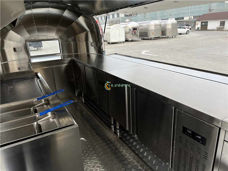 Új Büfékocsi Burger Van Burger Food Truck, Fast Food Trailers,Catering Trailer: 10 kép. Új Büfékocsi Burger Van Burger Food Truck, Fast Food Trailers,Catering Trailer: 10 kép.