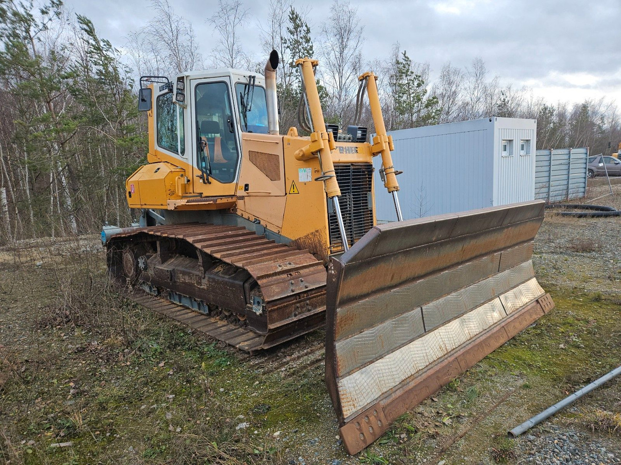 Liebherr PR 724 LGP Raupe - Buldózer: 1 kép. Liebherr PR 724 LGP Raupe - Buldózer: 1 kép.
