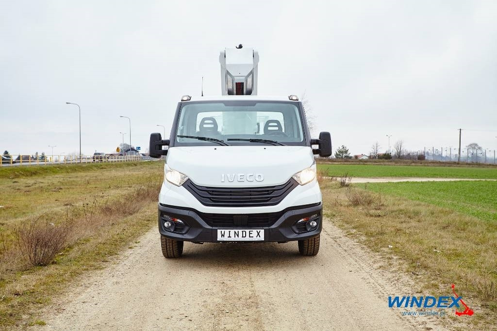 Multitel MTE 230 EX - Teleszkópos emelő: 2 kép. Multitel MTE 230 EX - Teleszkópos emelő: 2 kép.