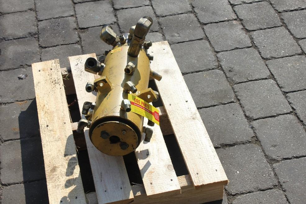 Benmac 3.7 - Alkatrész - Építőipari gépek: 5 kép. Benmac 3.7 - Alkatrész - Építőipari gépek: 5 kép.