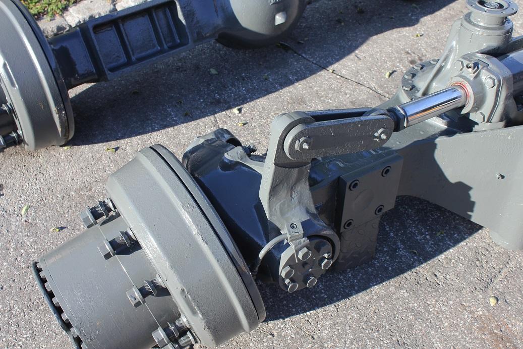 Atlas 1604 K - Tengely és alkatrészek - Építőipari gépek: 3 kép. Atlas 1604 K - Tengely és alkatrészek - Építőipari gépek: 3 kép.