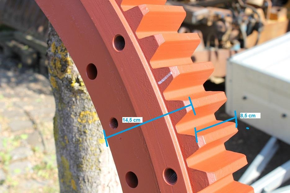 Atlas AB 2002 - Elforduló gyűrű - Építőipari gépek: 2 kép. Atlas AB 2002 - Elforduló gyűrű - Építőipari gépek: 2 kép.