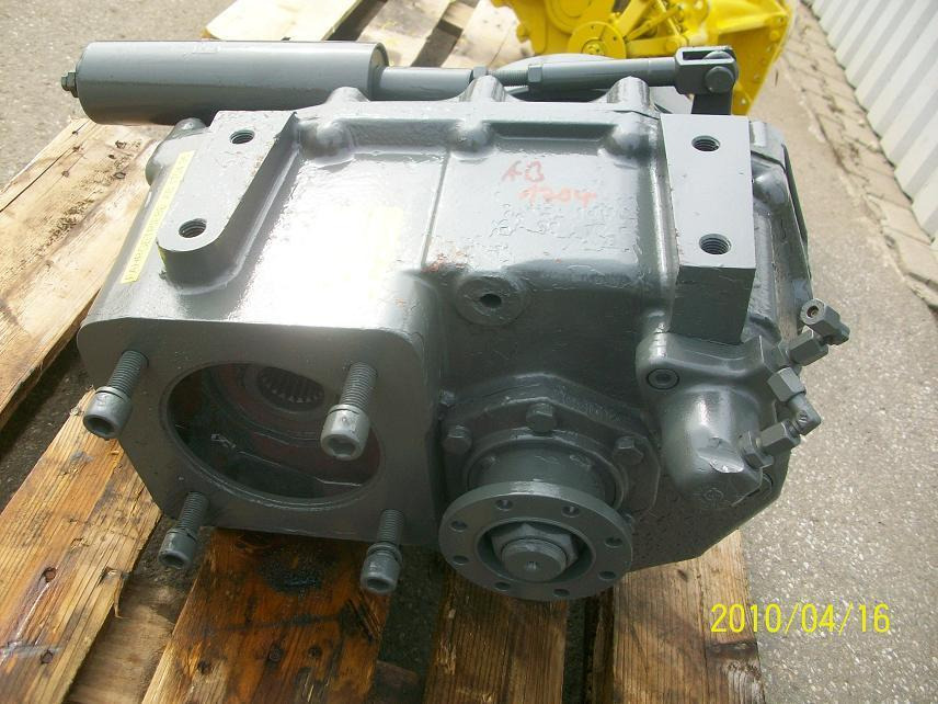 Atlas M 1704 - Erőátvitel - Építőipari gépek: 2 kép. Atlas M 1704 - Erőátvitel - Építőipari gépek: 2 kép.