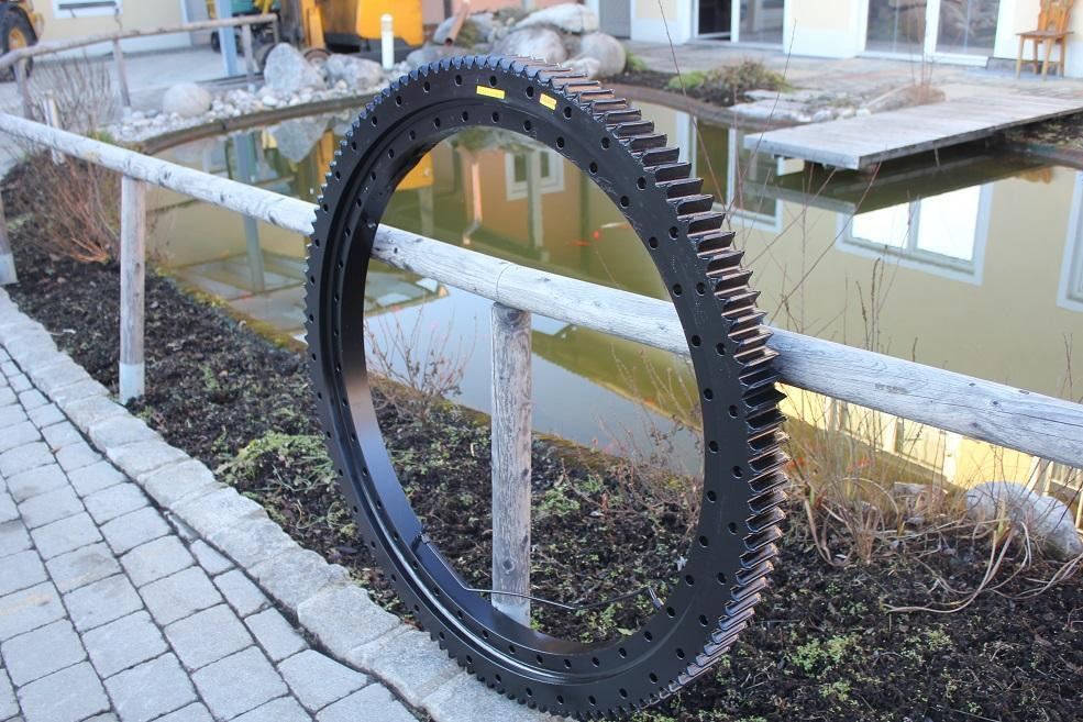 Atlas R 1704 AWEA 4 - Elforduló gyűrű - Építőipari gépek: 4 kép. Atlas R 1704 AWEA 4 - Elforduló gyűrű - Építőipari gépek: 4 kép.