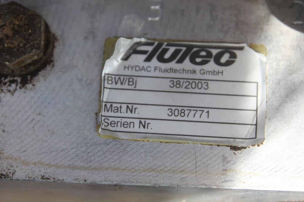 Atlas Terex 1905 M - Hidraulikus szelep - Építőipari gépek: 3 kép. Atlas Terex 1905 M - Hidraulikus szelep - Építőipari gépek: 3 kép.