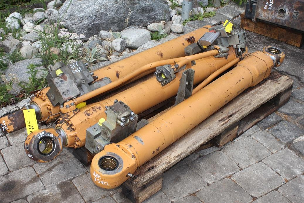 Case 788 LC - Hidraulikus henger - Építőipari gépek: 5 kép. Case 788 LC - Hidraulikus henger - Építőipari gépek: 5 kép.