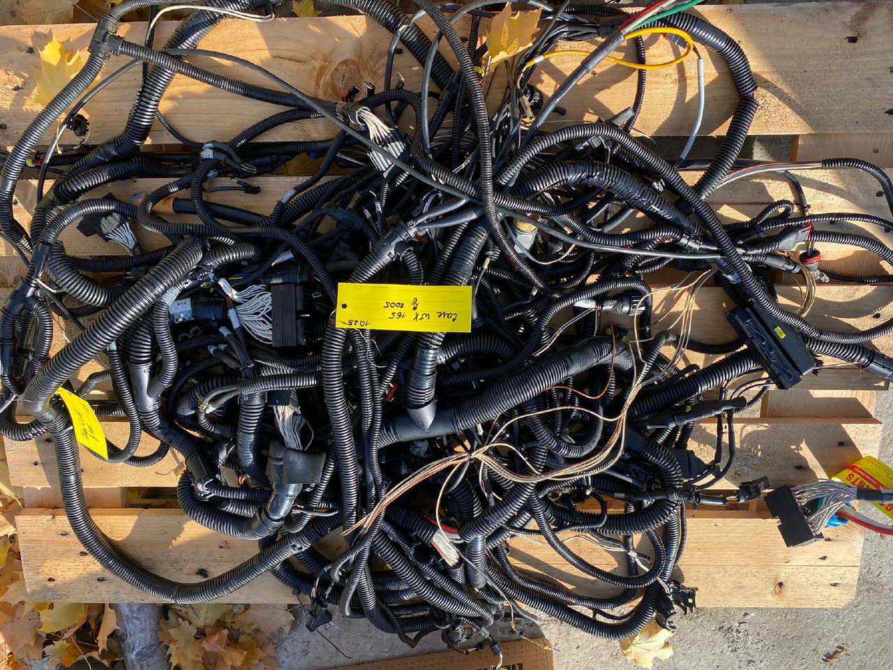 Case WX 165 - Kábel/ Kábelkorbácso - Építőipari gépek: 4 kép. Case WX 165 - Kábel/ Kábelkorbácso - Építőipari gépek: 4 kép.