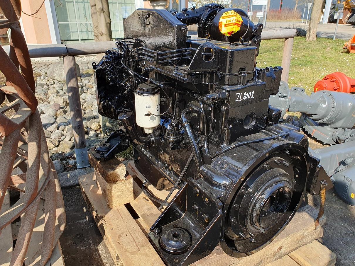 Cummins 6 BTA 5,9 aus ZL 2002 - Motor - Építőipari gépek: 3 kép. Cummins 6 BTA 5,9 aus ZL 2002 - Motor - Építőipari gépek: 3 kép.