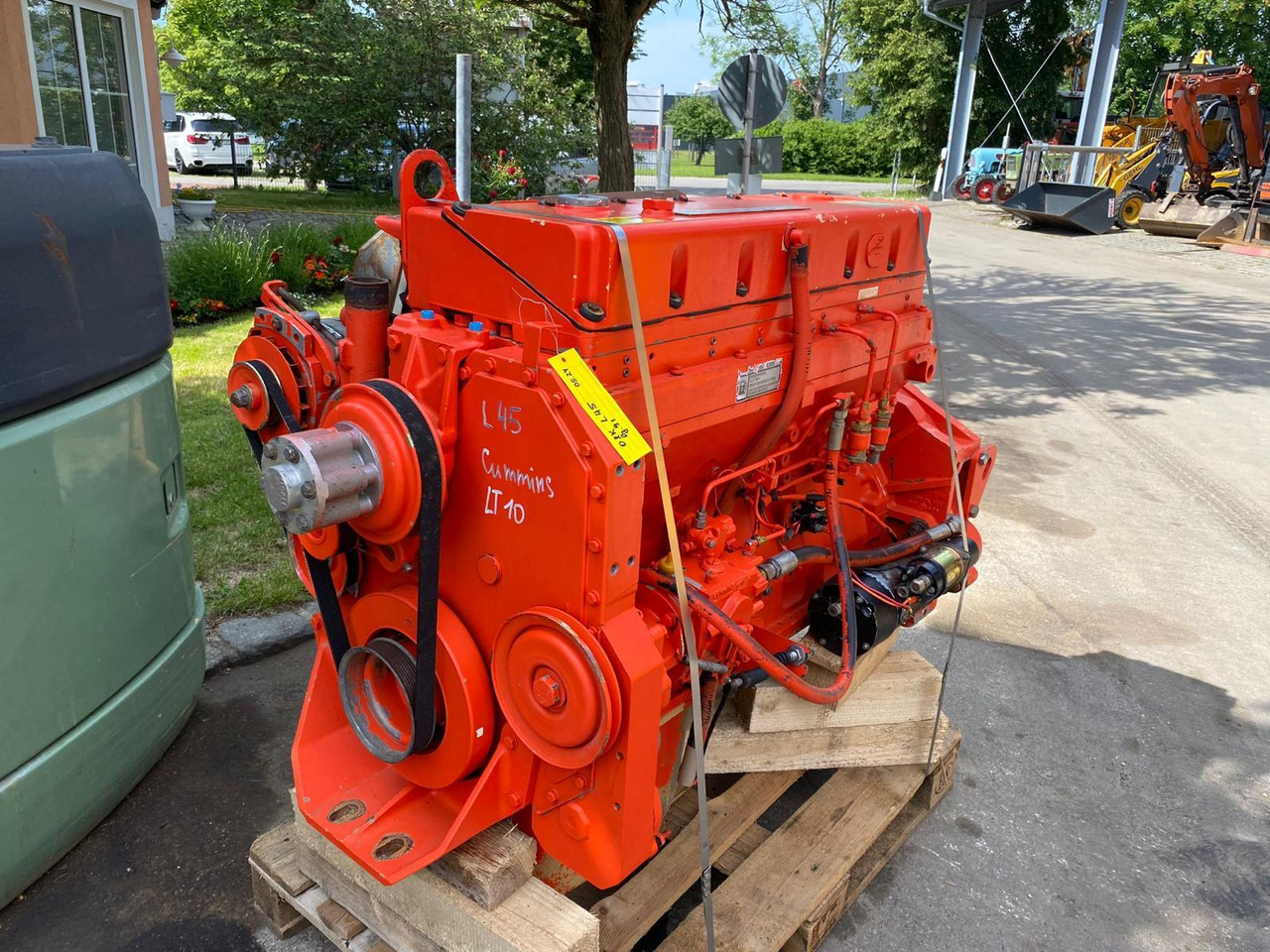 Cummins LT 10 aus O&K L45 - Motor - Építőipari gépek: 2 kép. Cummins LT 10 aus O&K L45 - Motor - Építőipari gépek: 2 kép.