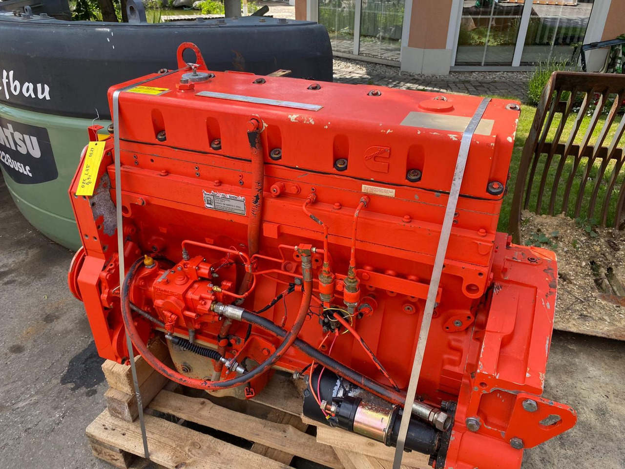 Cummins LT 10 aus O&K L45 - Motor - Építőipari gépek: 1 kép. Cummins LT 10 aus O&K L45 - Motor - Építőipari gépek: 1 kép.