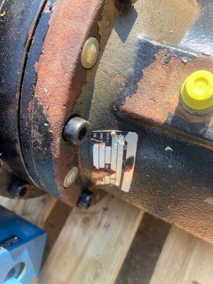 Hitachi Transmittal 705TF2 aus EX 165 W - Fordító motor - Építőipari gépek: 2 kép. Hitachi Transmittal 705TF2 aus EX 165 W - Fordító motor - Építőipari gépek: 2 kép.