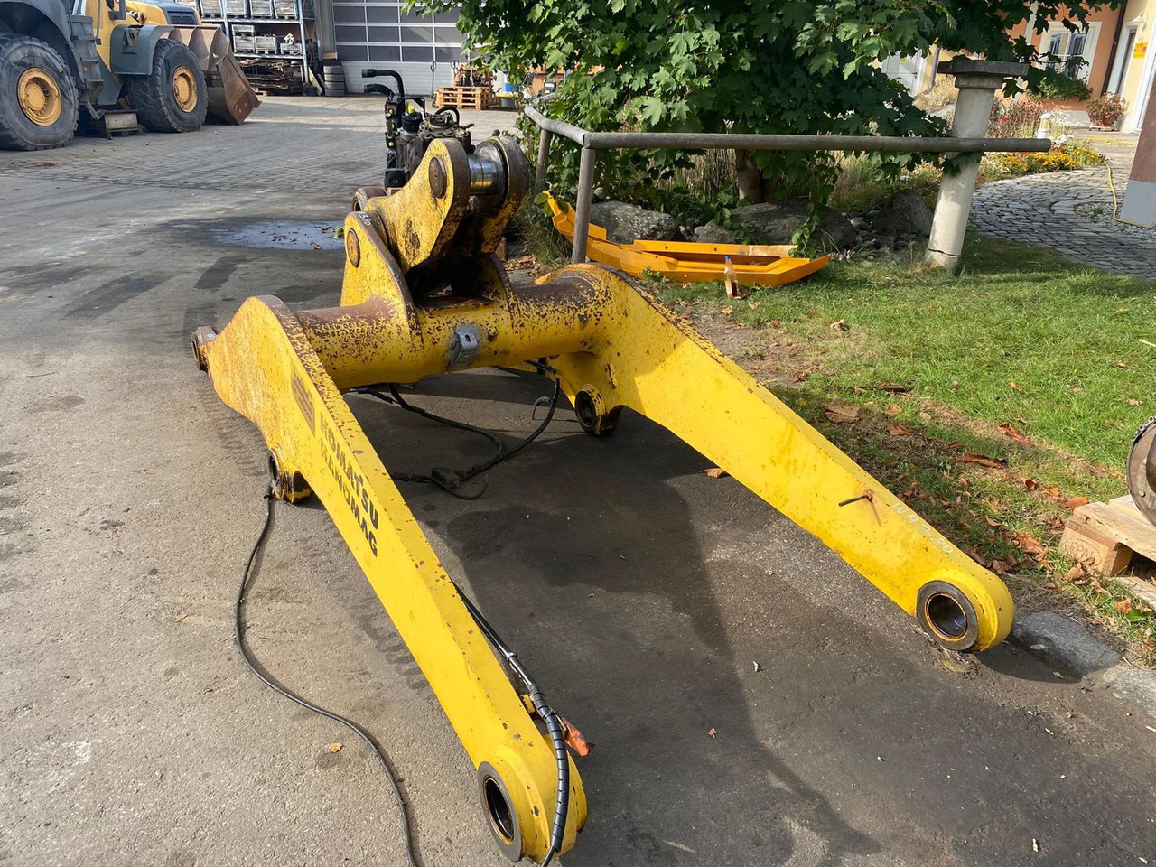 Komatsu WA 380 - Darugém: 3 kép. Komatsu WA 380 - Darugém: 3 kép.
