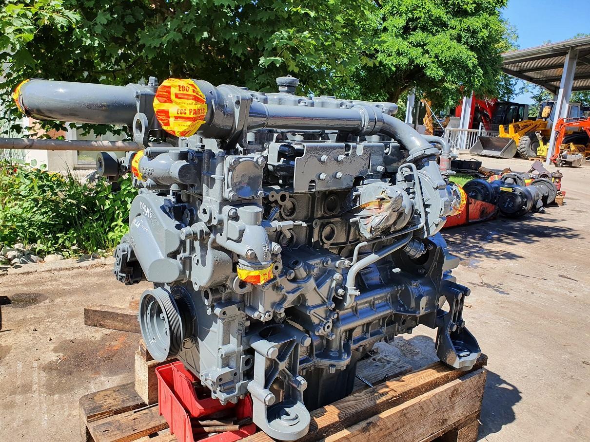 Liebherr D 934 S - Motor - Építőipari gépek: 1 kép. Liebherr D 934 S - Motor - Építőipari gépek: 1 kép.