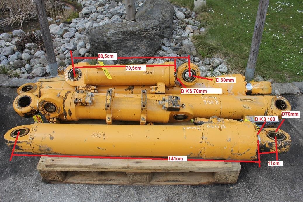 Liebherr R 932 LIT Tunnel - Hidraulikus henger - Építőipari gépek: 1 kép. Liebherr R 932 LIT Tunnel - Hidraulikus henger - Építőipari gépek: 1 kép.