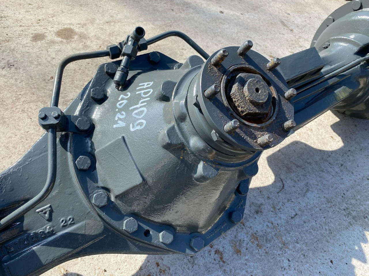 Liebherr ZF AP 409 aus L 541 - Tengely és alkatrészek - Építőipari gépek: 4 kép. Liebherr ZF AP 409 aus L 541 - Tengely és alkatrészek - Építőipari gépek: 4 kép.