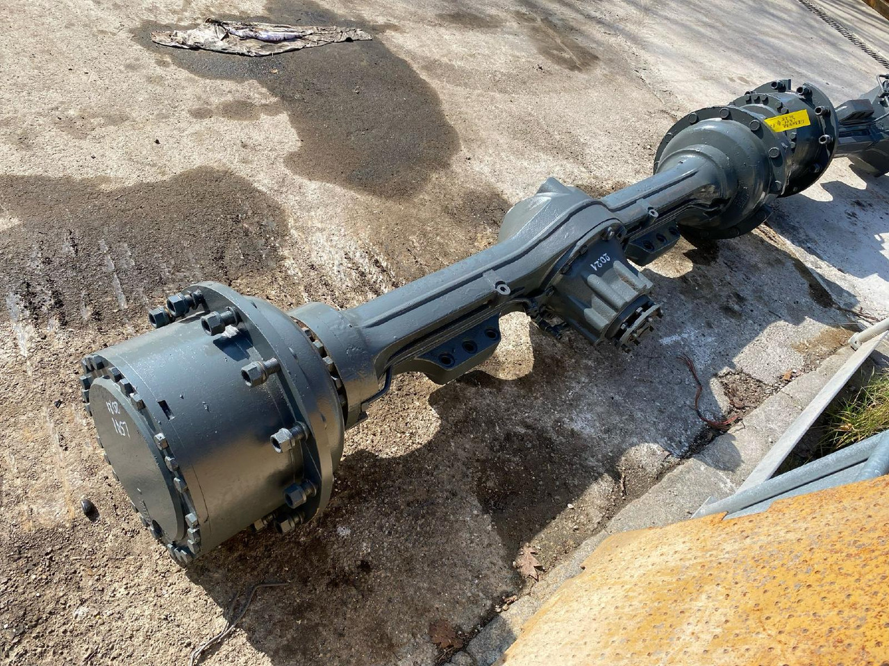 Liebherr ZF AP 409 aus L 541 - Tengely és alkatrészek - Építőipari gépek: 5 kép. Liebherr ZF AP 409 aus L 541 - Tengely és alkatrészek - Építőipari gépek: 5 kép.