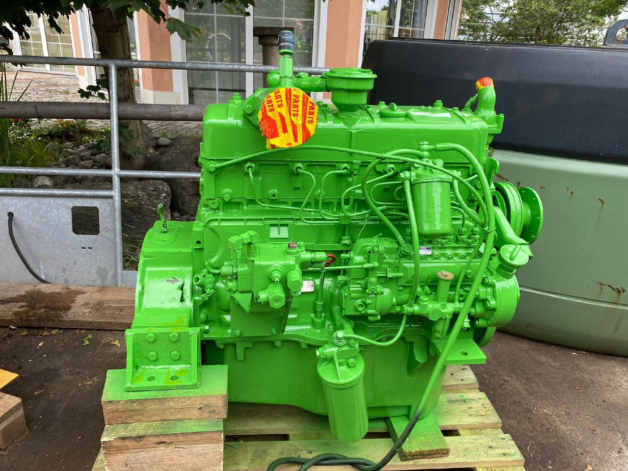 Mercedes Benz OM 352 aus LR 611 - Motor - Építőipari gépek: 2 kép. Mercedes Benz OM 352 aus LR 611 - Motor - Építőipari gépek: 2 kép.