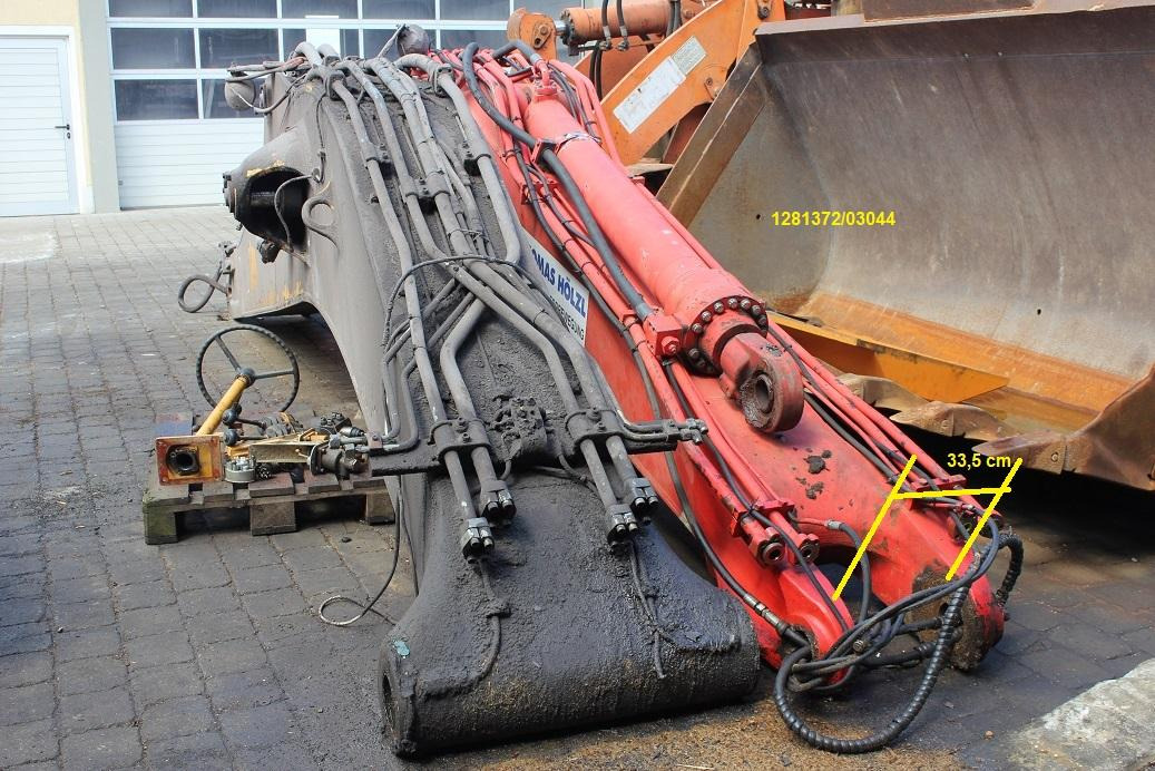 O&K RH 6.22 - Karosszéria és külső - Lánctalpas kotró: 2 kép. O&K RH 6.22 - Karosszéria és külső - Lánctalpas kotró: 2 kép.