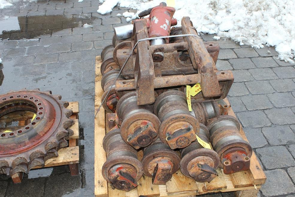 O&K RH 6 LC - Lánctalp - Görgő - Építőipari gépek: 3 kép. O&K RH 6 LC - Lánctalp - Görgő - Építőipari gépek: 3 kép.