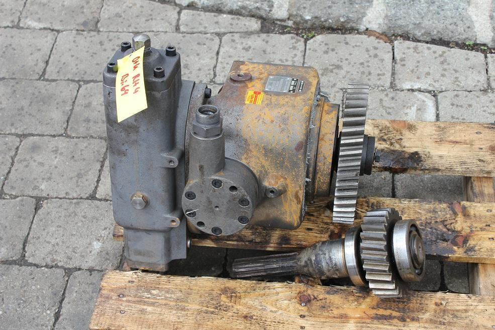 O&K RH- MH 4 - Hidraulikus szivattyú - Építőipari gépek: 2 kép. O&K RH- MH 4 - Hidraulikus szivattyú - Építőipari gépek: 2 kép.