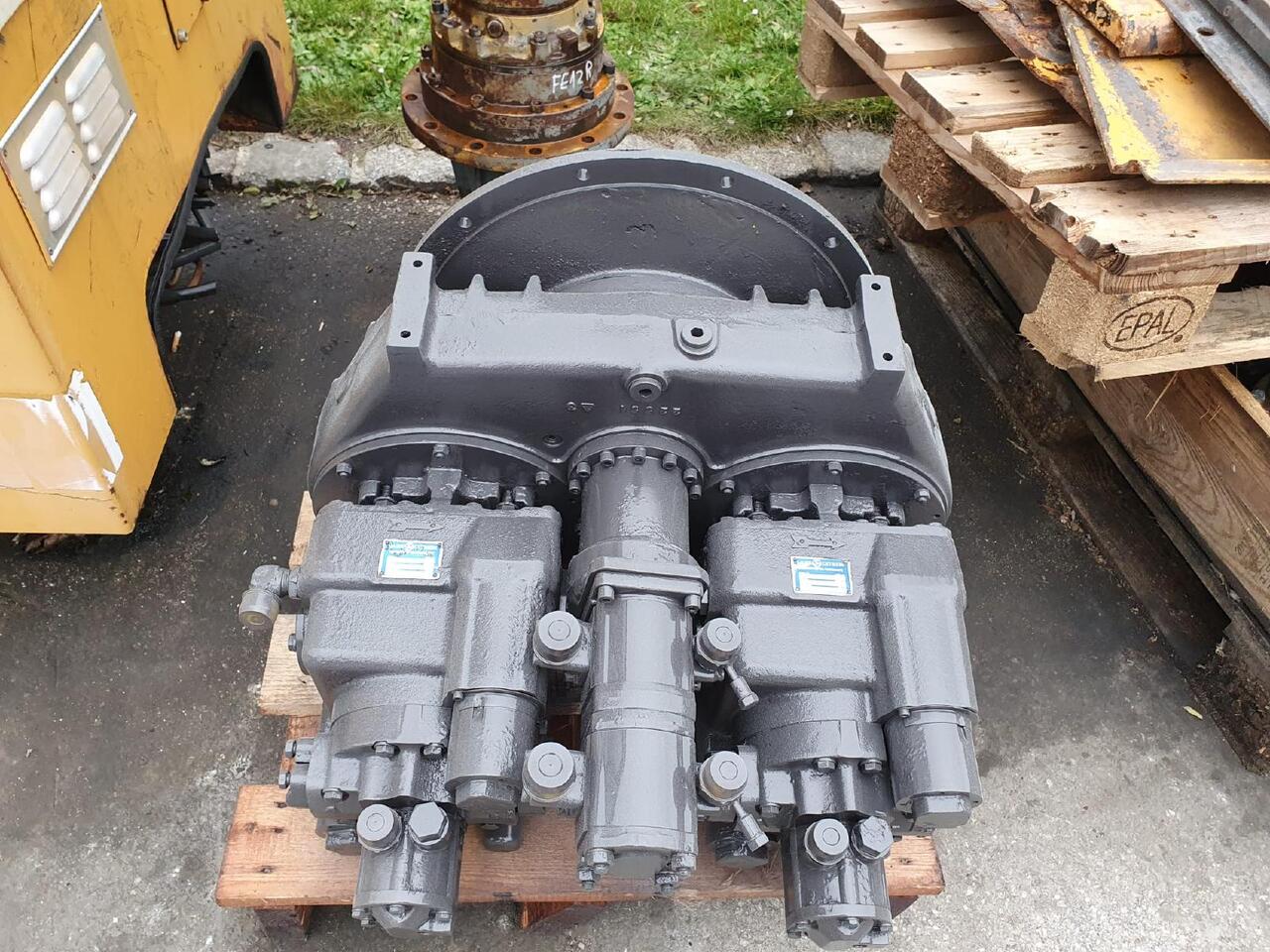Sauer-Danfoss SPV 22 - Hidraulikus szivattyú - Építőipari gépek: 5 kép. Sauer-Danfoss SPV 22 - Hidraulikus szivattyú - Építőipari gépek: 5 kép.