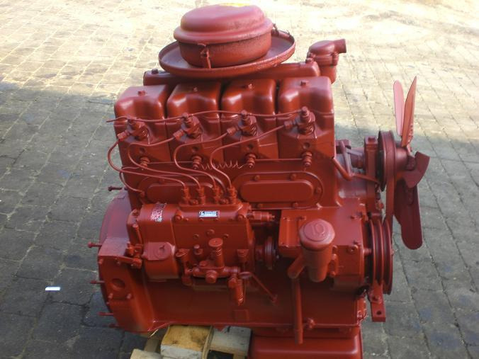 Steyr 4 Zylinder - Motor - Építőipari gépek: 1 kép. Steyr 4 Zylinder - Motor - Építőipari gépek: 1 kép.
