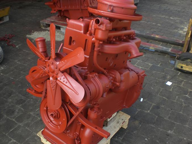Steyr 4 Zylinder - Motor - Építőipari gépek: 3 kép. Steyr 4 Zylinder - Motor - Építőipari gépek: 3 kép.