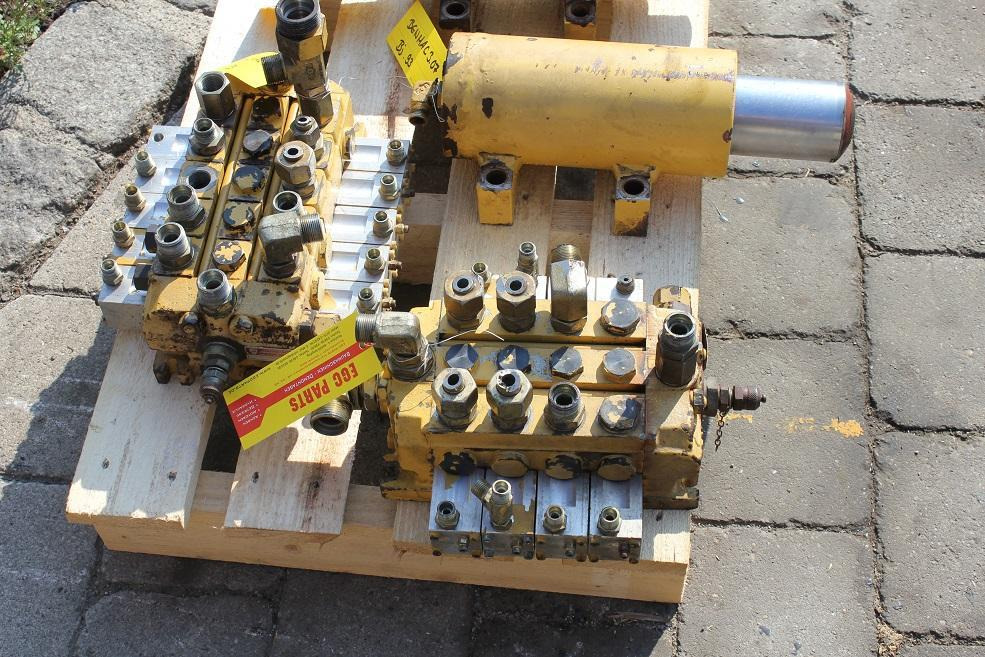 Zeppelin Benmac 3.7 , oder - Hidraulikus szelep - Építőipari gépek: 1 kép. Zeppelin Benmac 3.7 , oder - Hidraulikus szelep - Építőipari gépek: 1 kép.